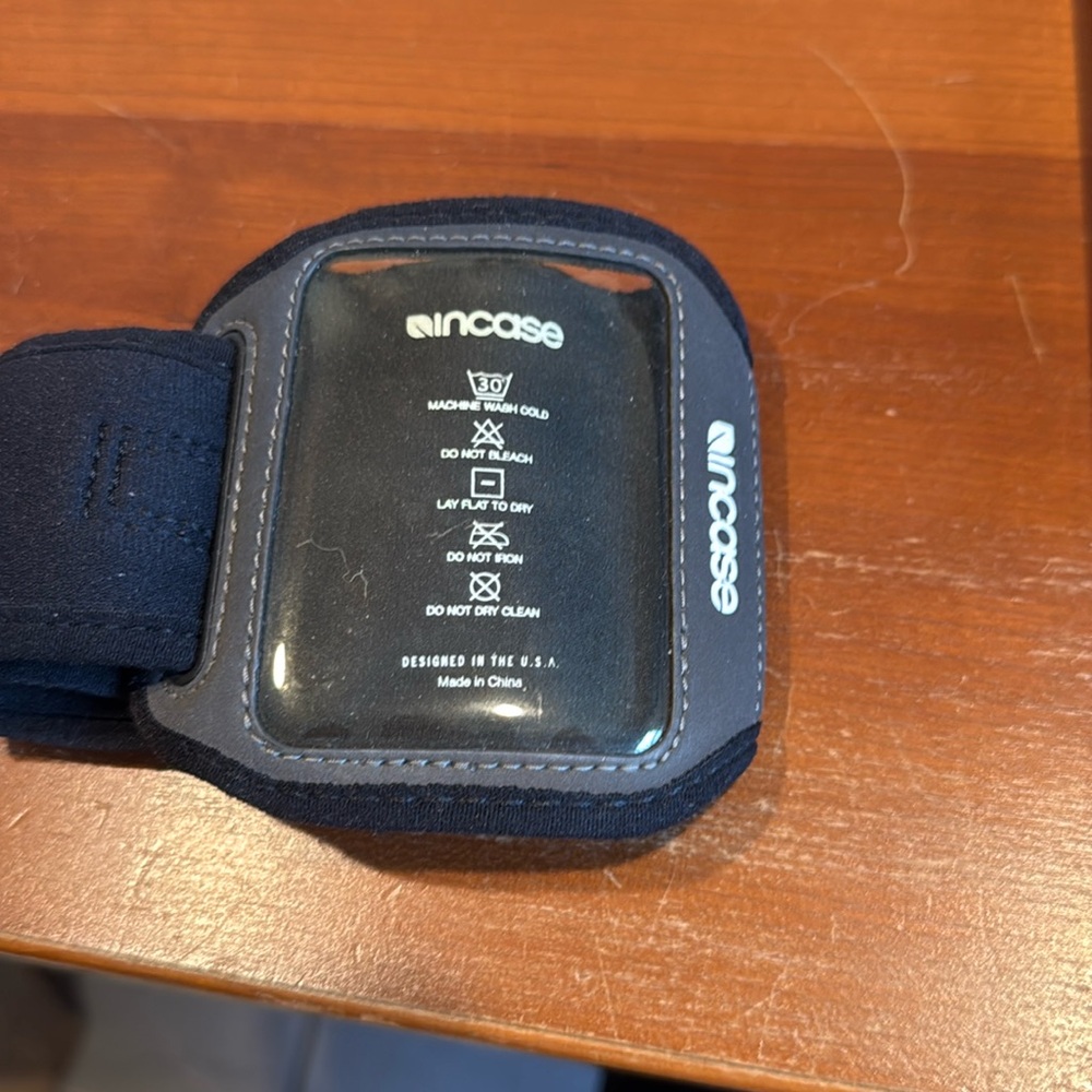 Small iPod holder